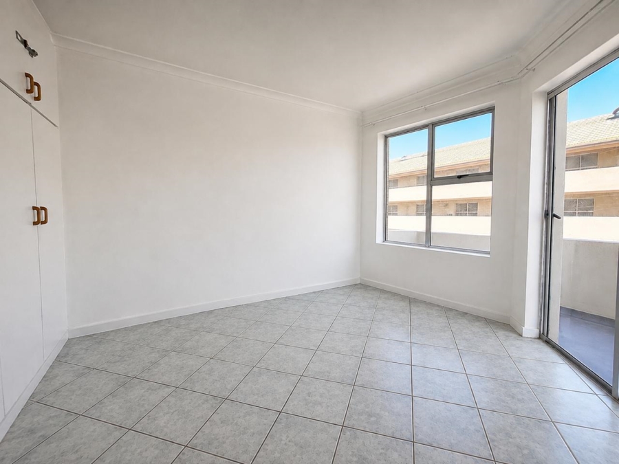 2 Bedroom Property for Sale in Beachfront Western Cape